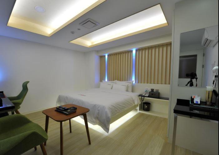 Ytt Hotel Nampo بوسان المظهر الخارجي الصورة