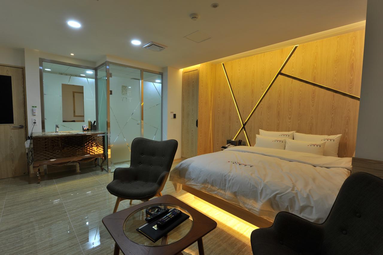 Ytt Hotel Nampo بوسان المظهر الخارجي الصورة