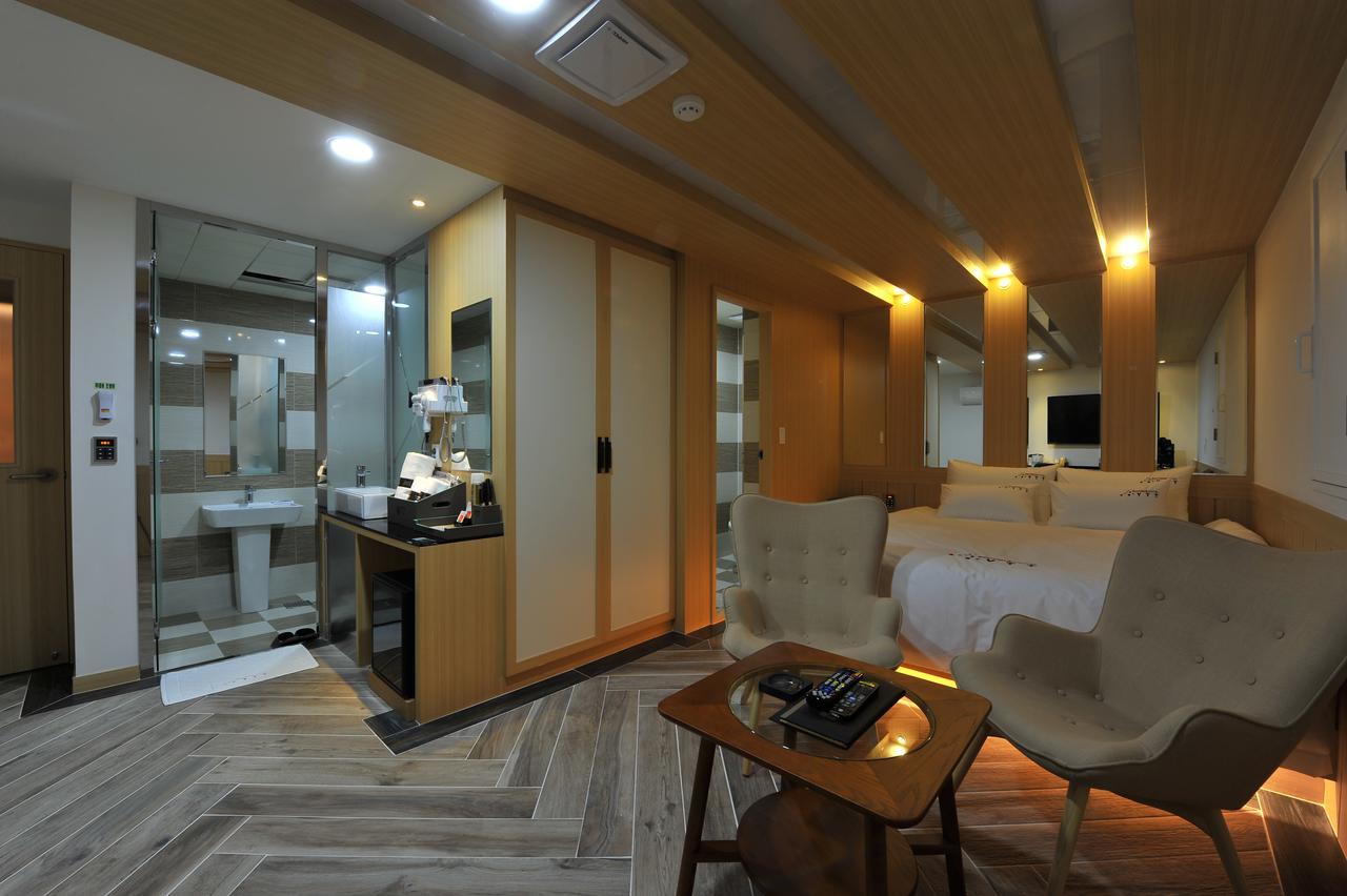 Ytt Hotel Nampo بوسان المظهر الخارجي الصورة
