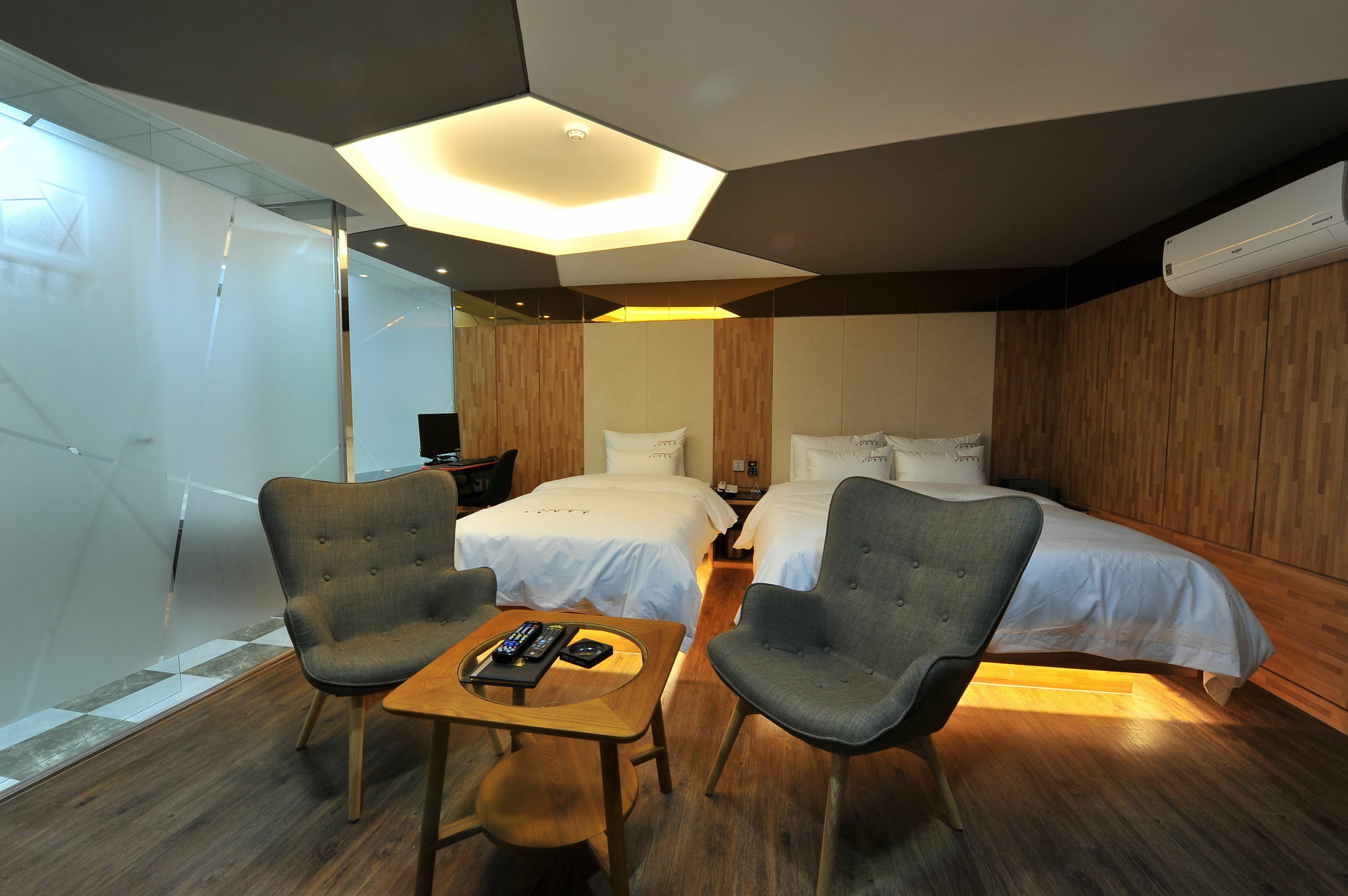Ytt Hotel Nampo بوسان المظهر الخارجي الصورة
